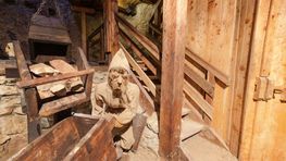 bergwerksknappe aus Holz